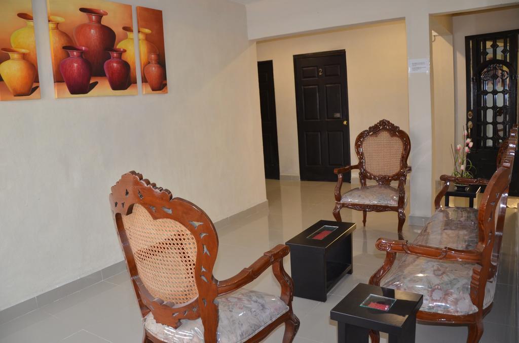 Terracota Corner Rooms كامبيش المظهر الخارجي الصورة