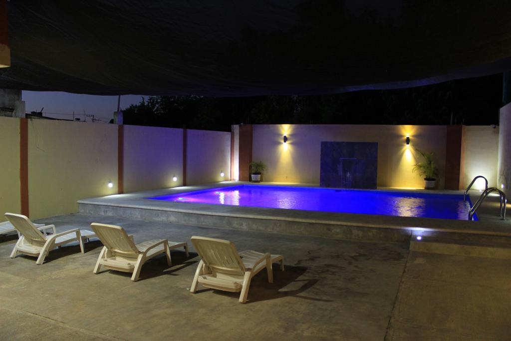 Terracota Corner Rooms كامبيش المظهر الخارجي الصورة